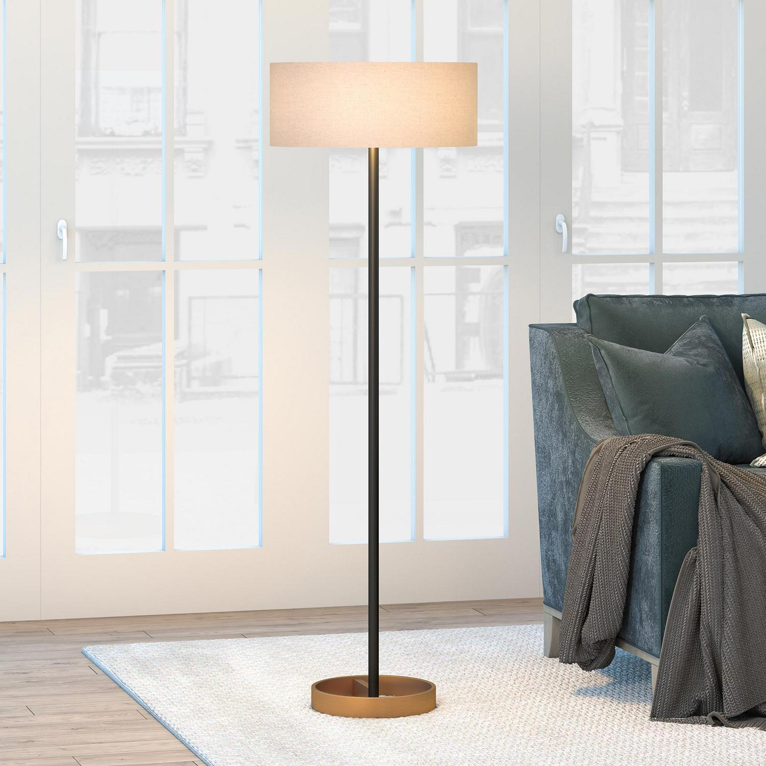 EvelynandZoe Traditional Metal Two-Tone Floor Lamp