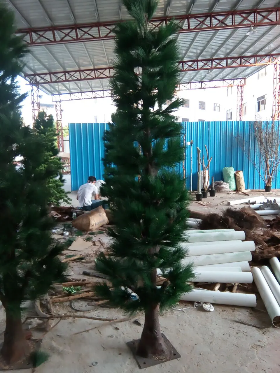 Factory Wholesale Indoor Home Decorative Synthetic Plant Greenery Large Artificial Pine Fir Conifers Tree For Garden Supplies