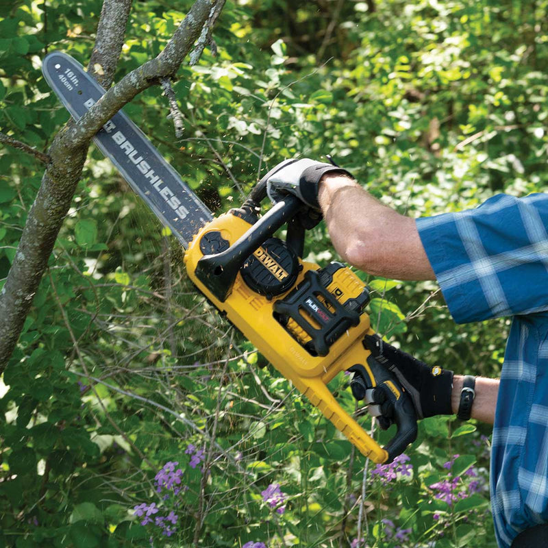 DeWalt FLEXVOLT 60V MAX* Chainsaw | Brush Clearing | Gempler's