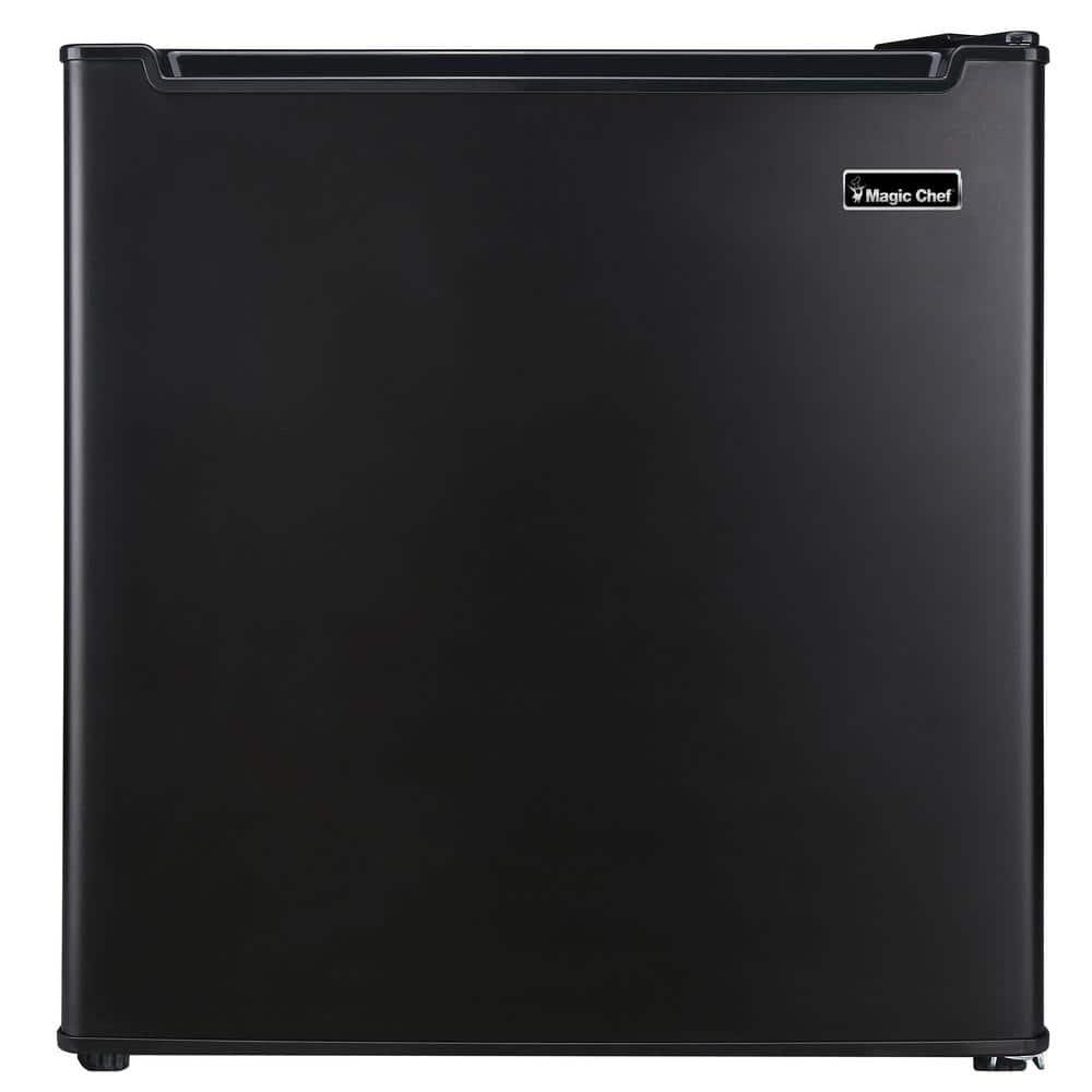 Magic Chef 17 cu ft Mini Fridge in Black