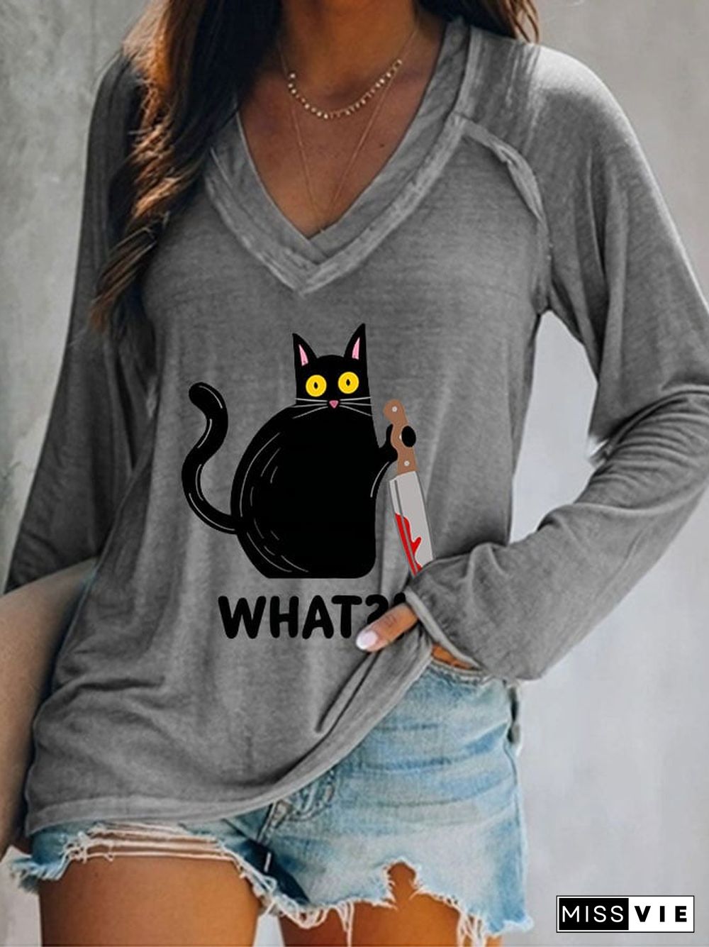 Women's Halloween Black Cat Print Double Layer V-Neck Long Sleeve T-Shirt