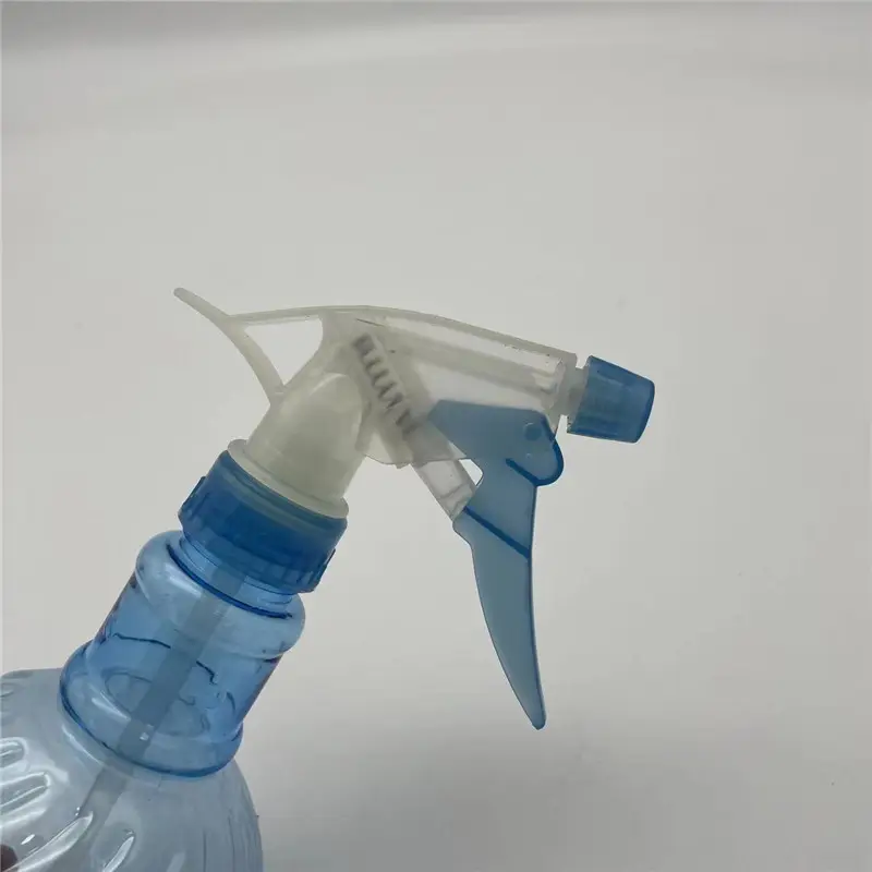 500ml Factory Manufacture colorful trigger sprayer Tree shape  Garden Sprayer  plastic spray bottle