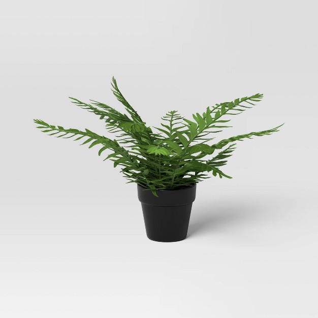 Medium Tabletop Fern Leaf Artificial Plant