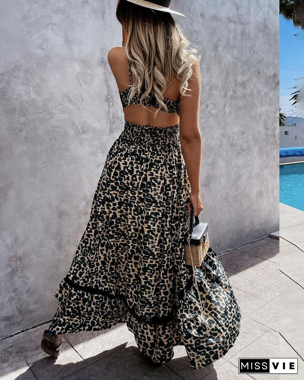 Floral Print Ruffle Tie Back Bohemian Maxi Dress P11908