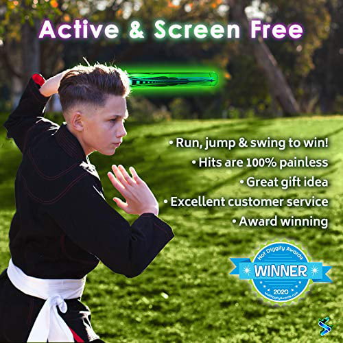 Glow Battle: A Ninja Game with Glow-in-The-Dark Foam Swords – Indoor and Outdoor Active Fun for Kids， Teens and Adults