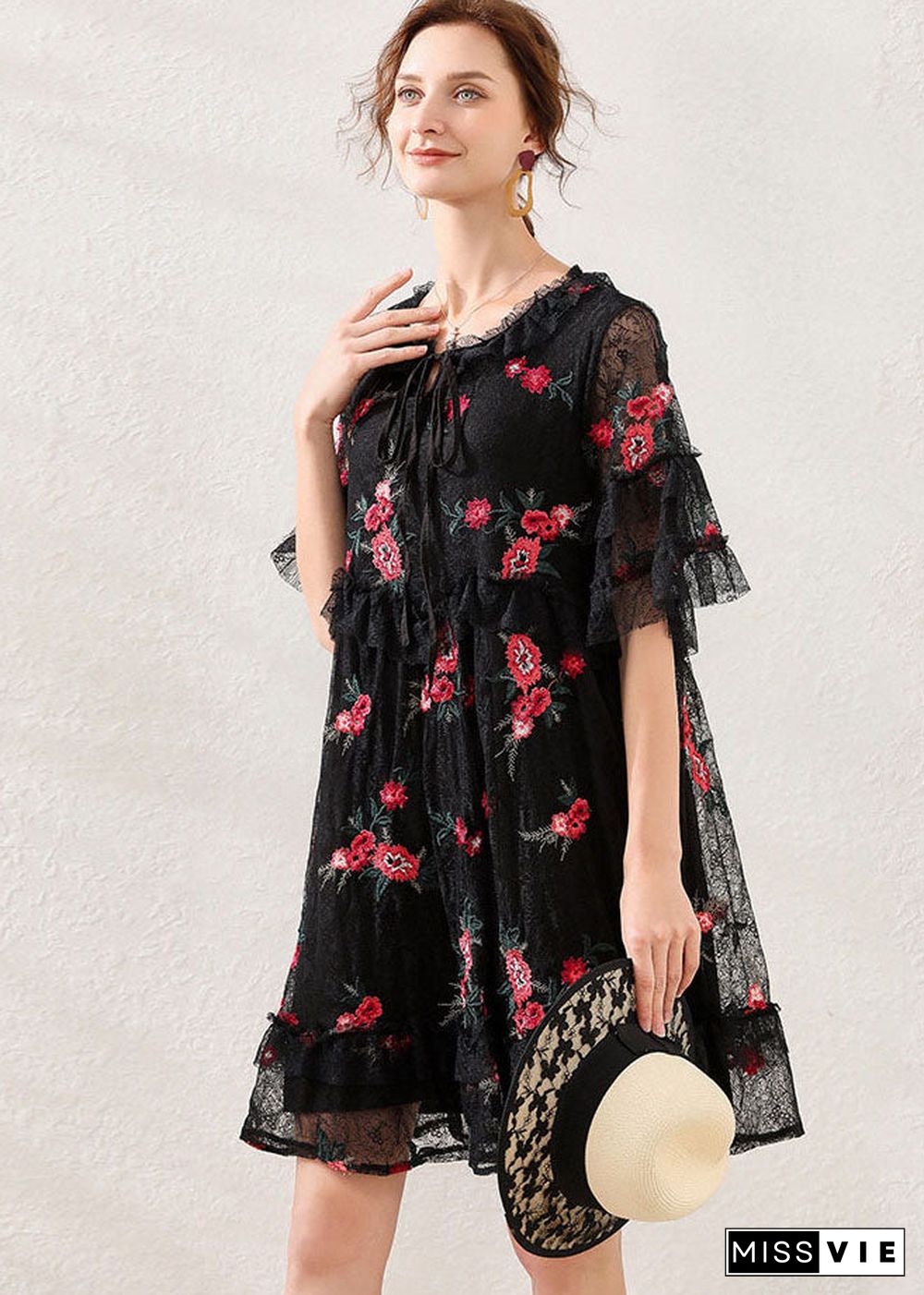 Women Black Embroideried Patchwork Lace Mid Dress Short Sleeve