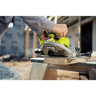 RYOBI ONE+ 18V HIGH PERFORMANCE Kit w (2) 4.0 Ah Batteries 2.0 Ah Battery 2-Port Charger  ONE+ HP Brushless Circular Saw PSK023-PBLCS300B