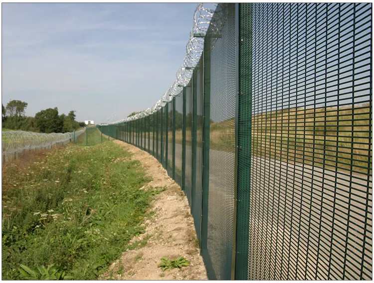 Factory Supply High Security 358 Welded Panel Anti Climb Wire Mesh Fence for Airport