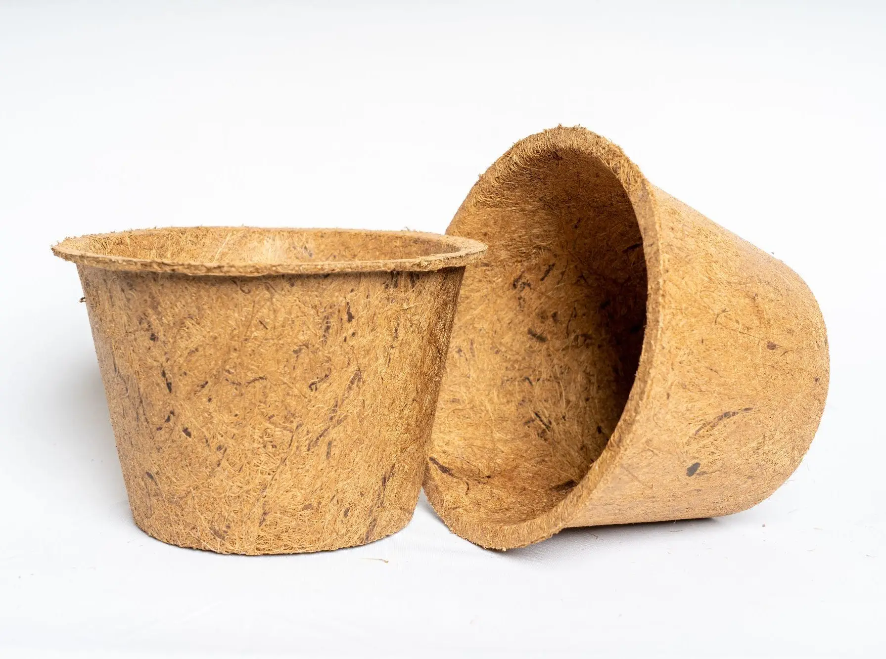 Extremely Commercial Wall Coir Pots At Wholesale Price Premium Distributors Coco Supplier Growers Bulk Suppliers