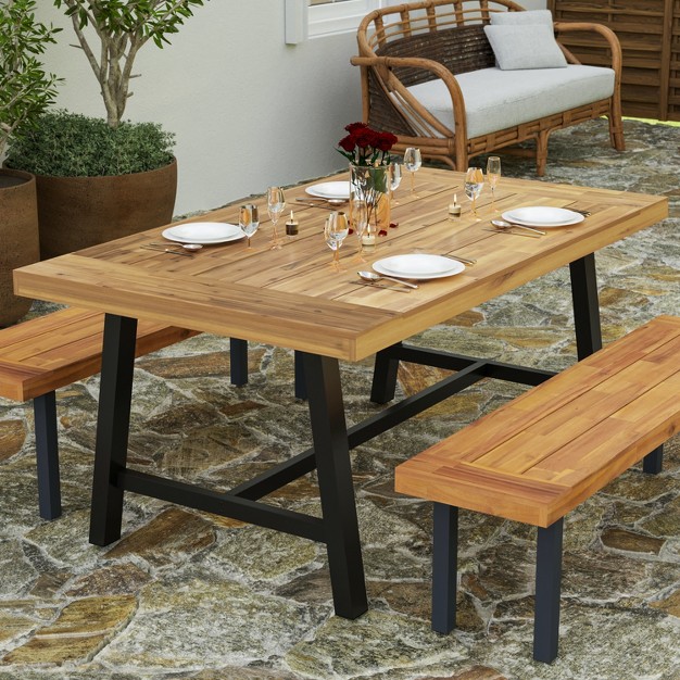 Merrick Lane Solid Acacia Wood Dining Table In A Natural Finish With Black Metal Legs For Indoor And Outdoor Use