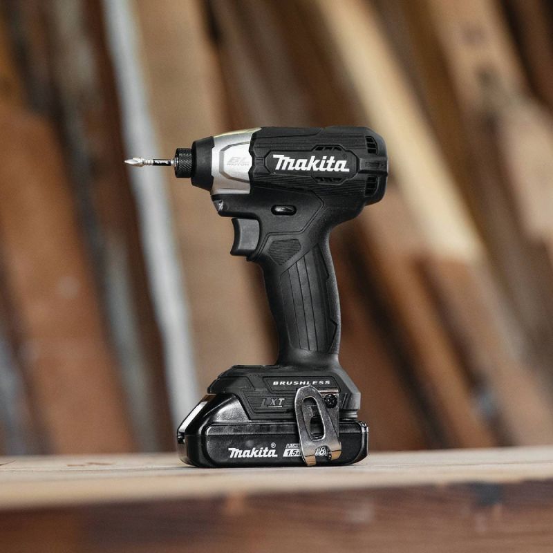 Makita 18V Hex Sup-Compact Cordless Impact Driver Kit