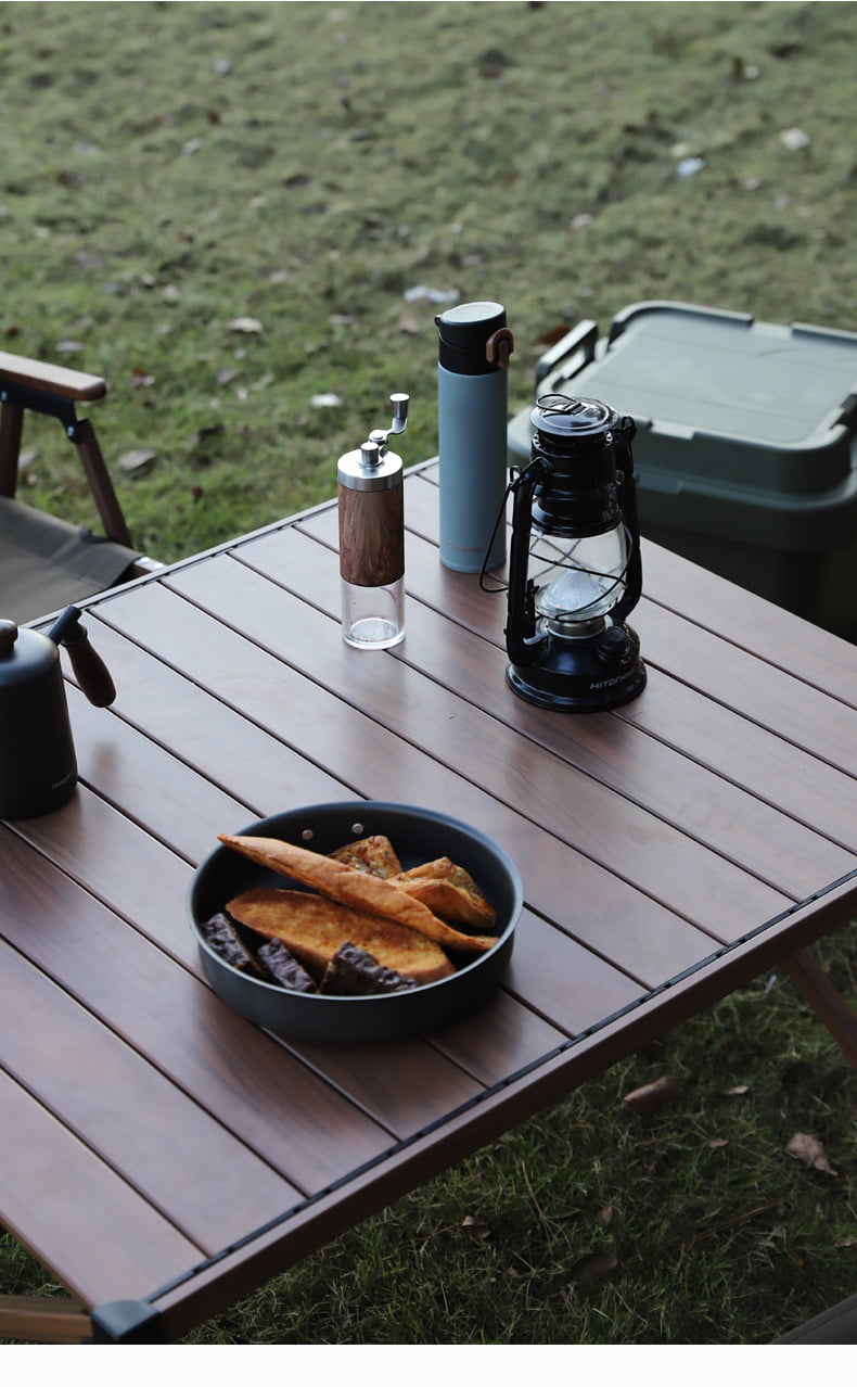 Ozark Trail Aluminum Roll-Top Camping Table， Dark Brown