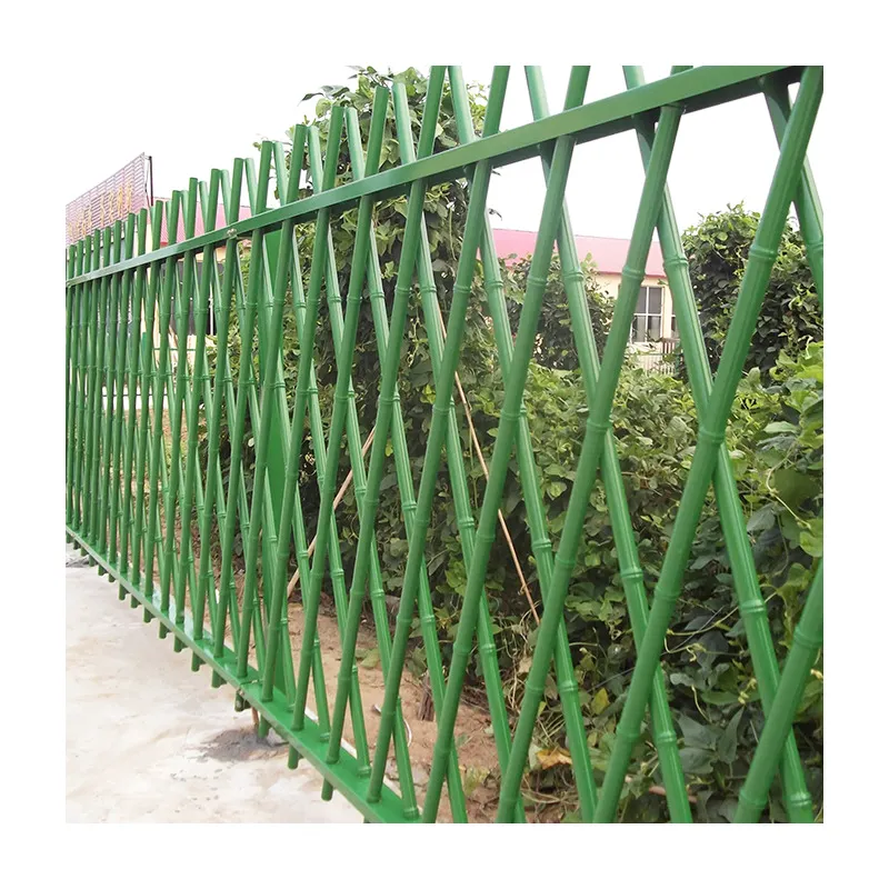 Manufacture Supply Wholesale Custom Eco friendly backyard farm decoration garden buildings bamboo fencing trellis