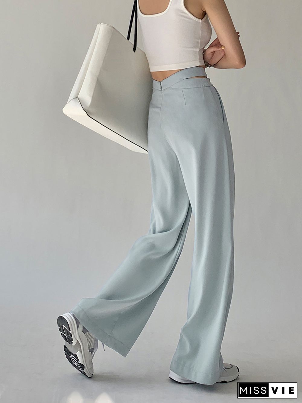 Pleated V Waist Flowy Wide Leg Pants