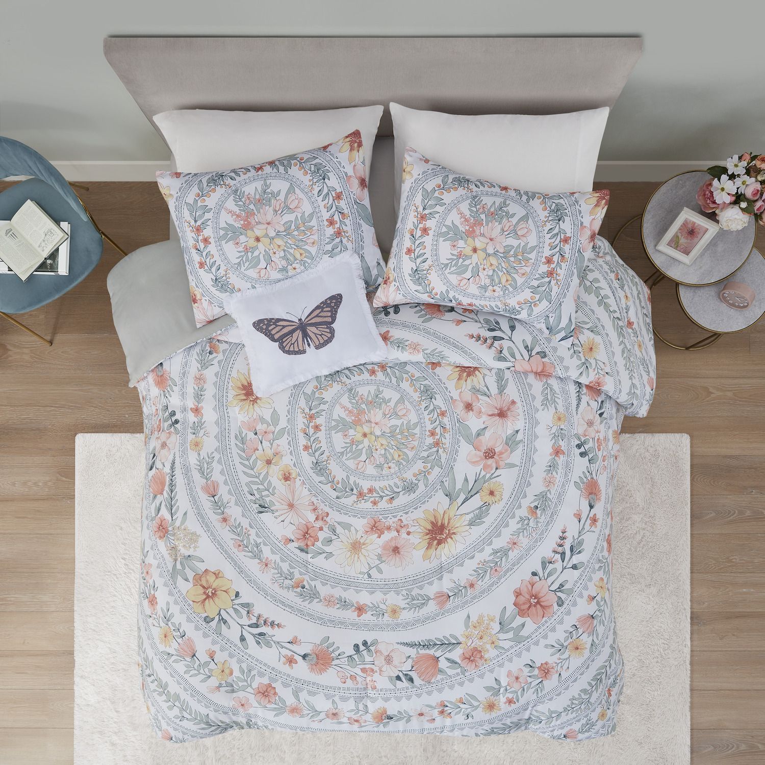 Intelligent Design Amara Antimicrobial and Hypoallergenic Boho Floral Comforter Set with Throw Pillow