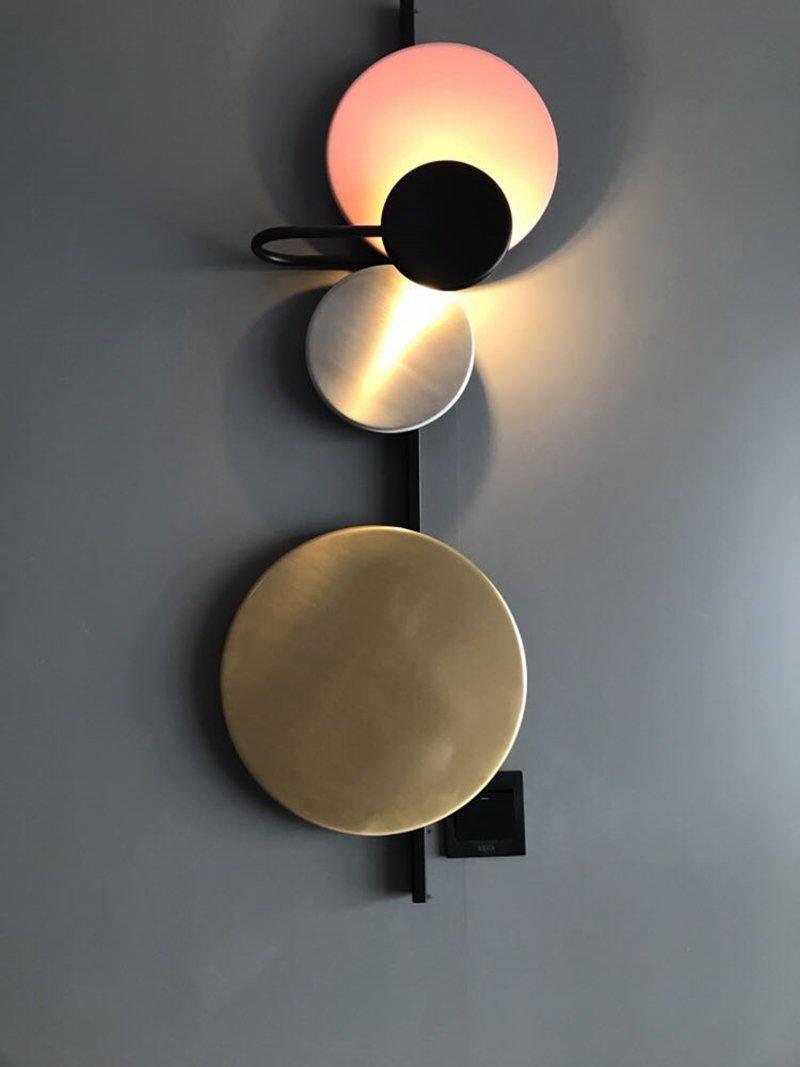 Planet Wall Lamp