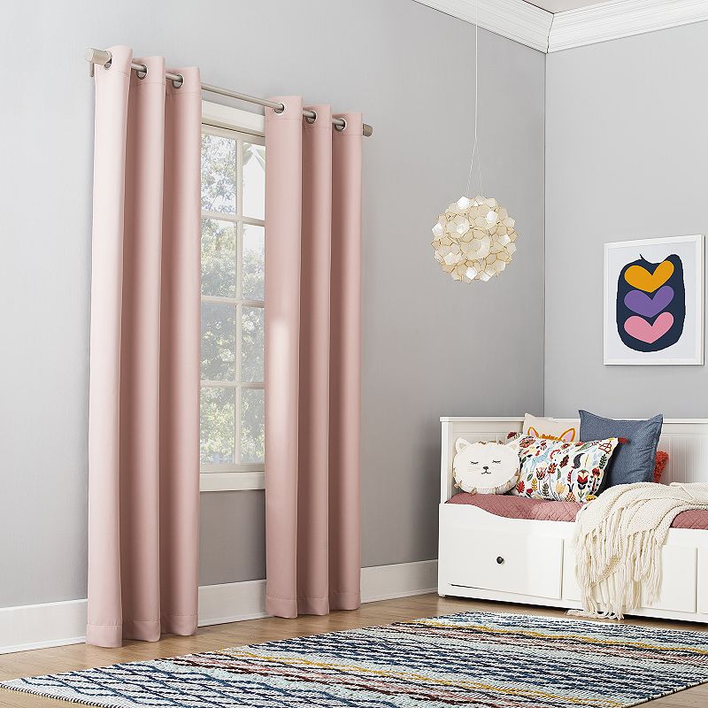 Sun Zero Blackout 1-Panel Riley Kids Curtain