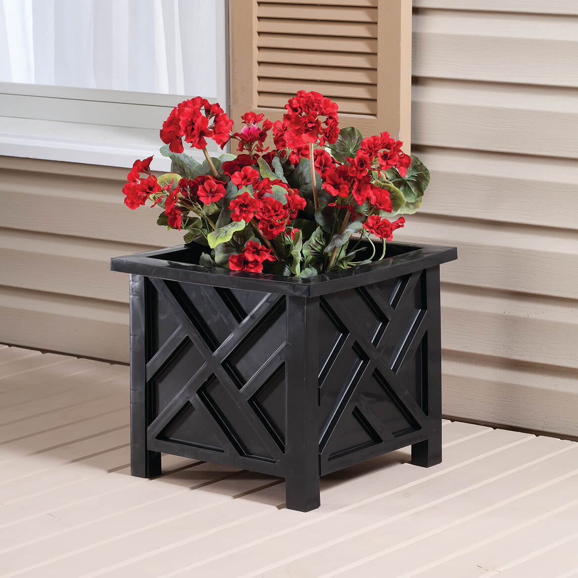 Set of 2 Chippendale Planter Boxes, Black, Outdoor Décor – Plant Holder for Garden, Patio and Lawn, Weather-Resistant Polypropylene – 14 ¾” sq. x 13 ¼ H Overall