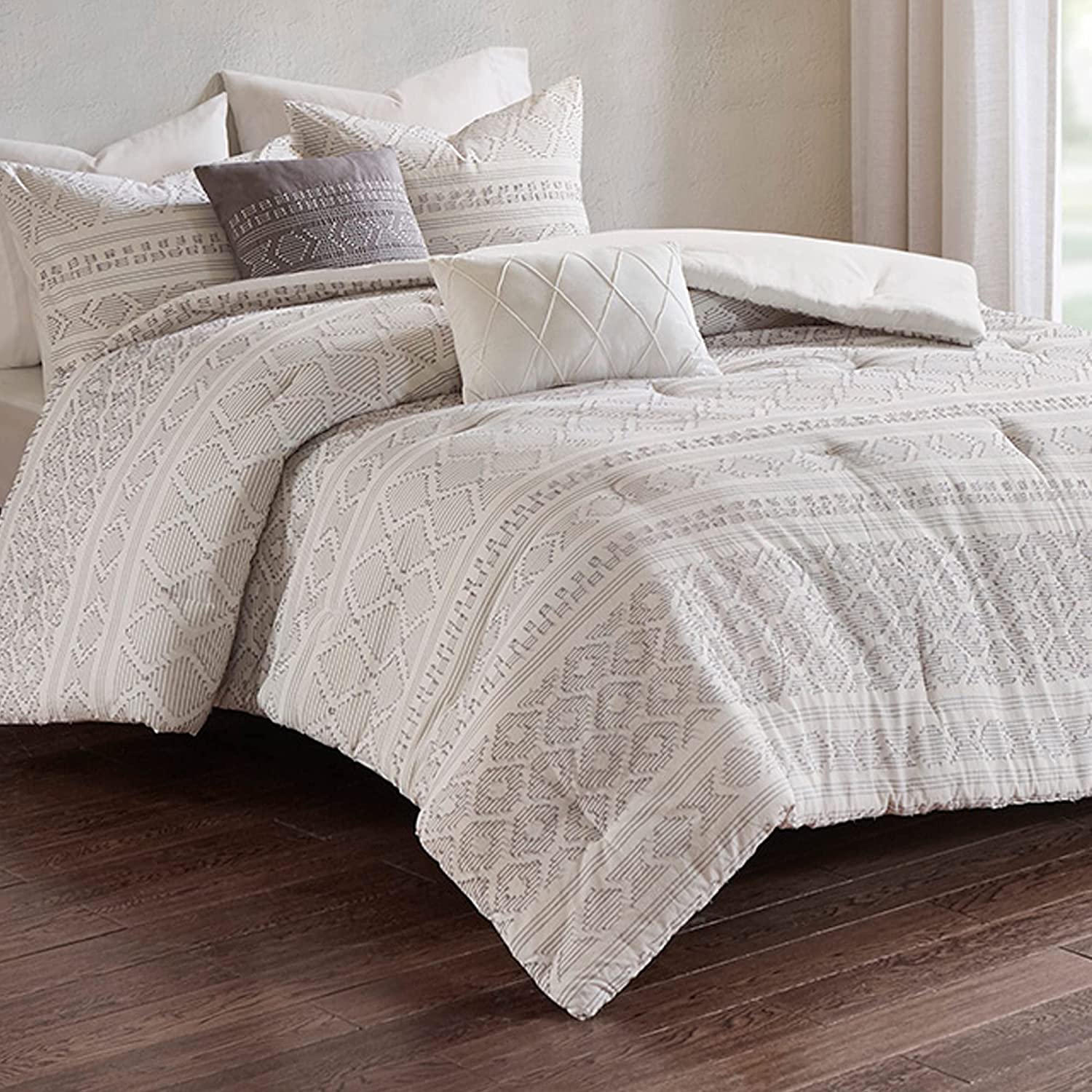 Lizbeth Cotton Comforter Set-Geometric Textured Clipped Jacquard Design, Cozy Cover, All Season Down Alternative Bedding, Sham, Decorative Pillow, King/Cal King, White/Grey 5 Piece