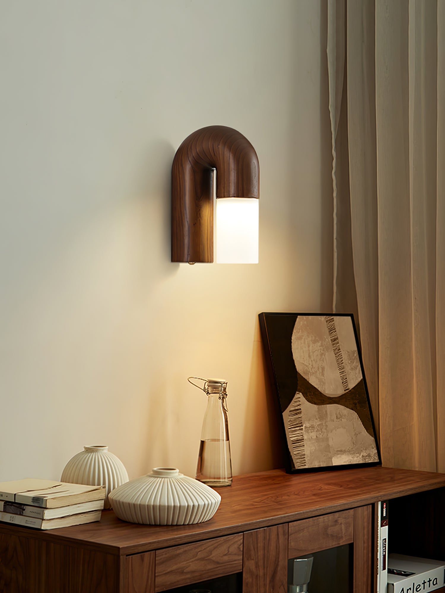 Arcus Wood Wall Lamp