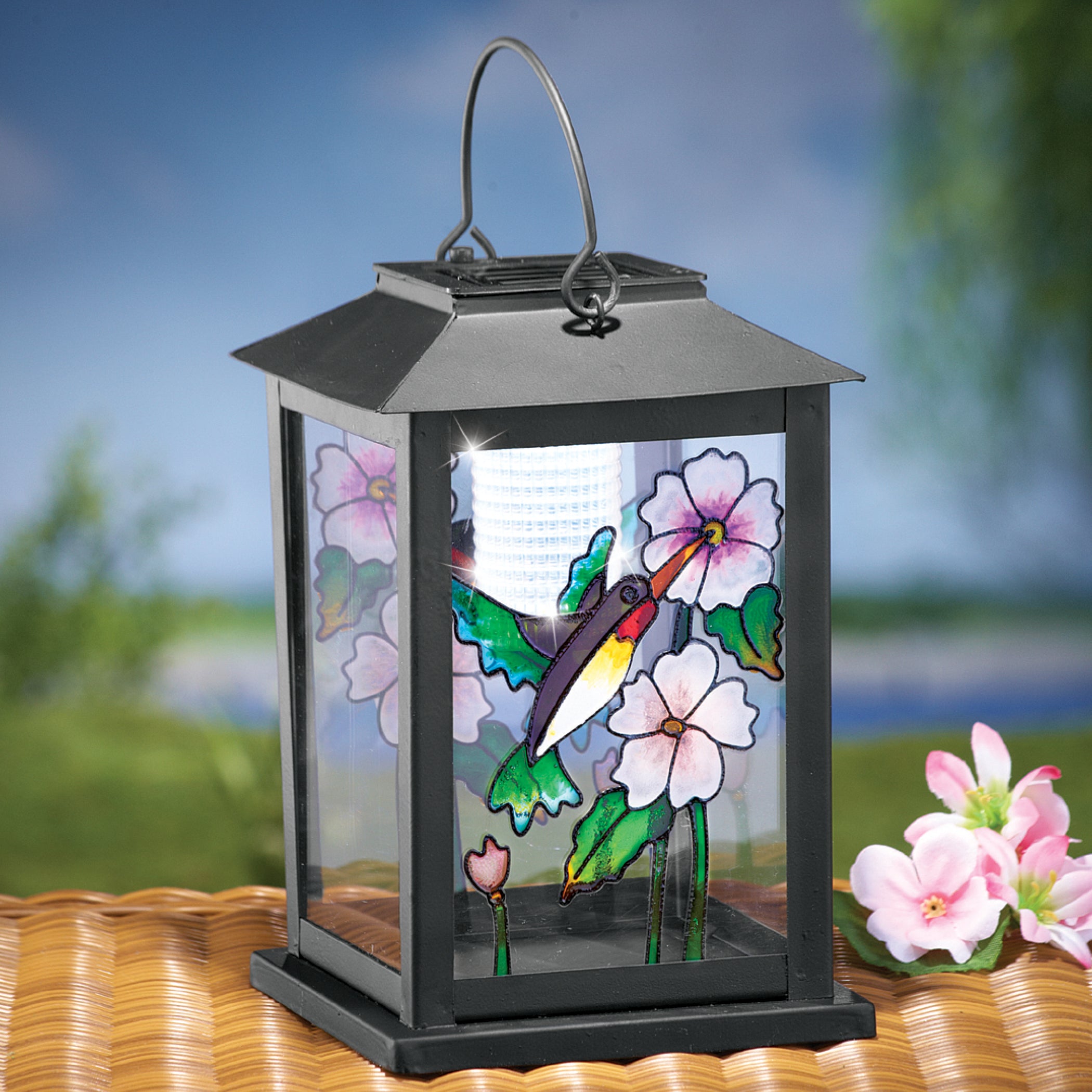 Collections Etc Beautiful Stained Glass-Effect Solar Hummingbird Outdoor Lantern， Black