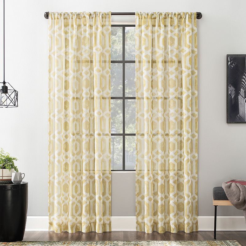 Scott Living 1-panel Sloane Trellis Textured Sheer Window Curtain