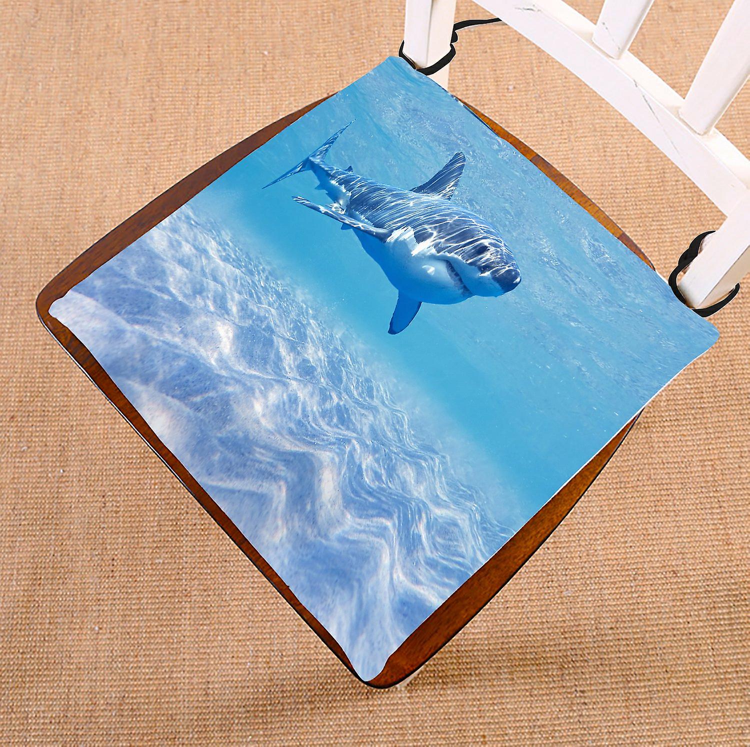 Underwater World Chair Pad， Great White Shark In The Ocean Seat Cushion Chair Cushion Floor Cushion 40x40 Cm