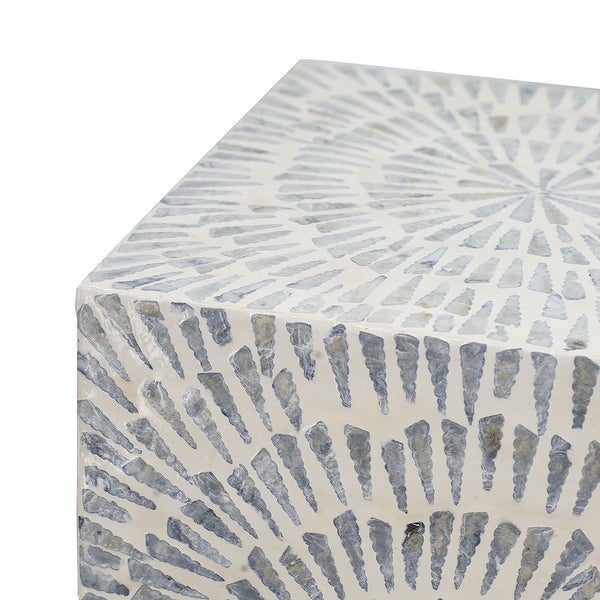 18 Inch Modern Capiz Accent Table Stool， Square， Gray Starburst Pattern