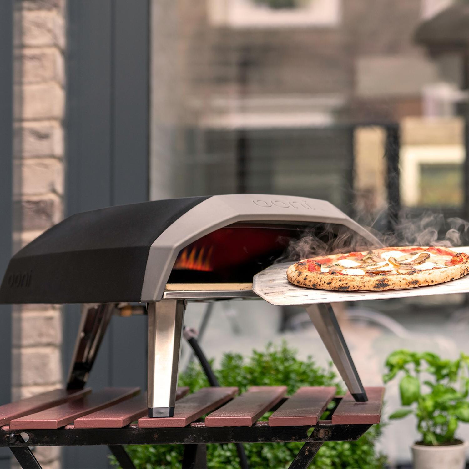 Ooni Koda 12 Gas Powered Portable Outdoor Pizza Oven