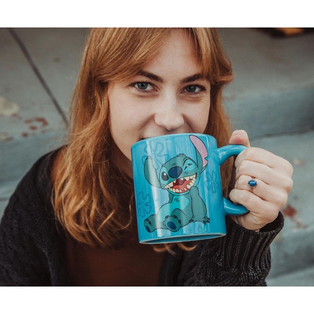 Ceramic Mug With Lid Holds 18 Ounces