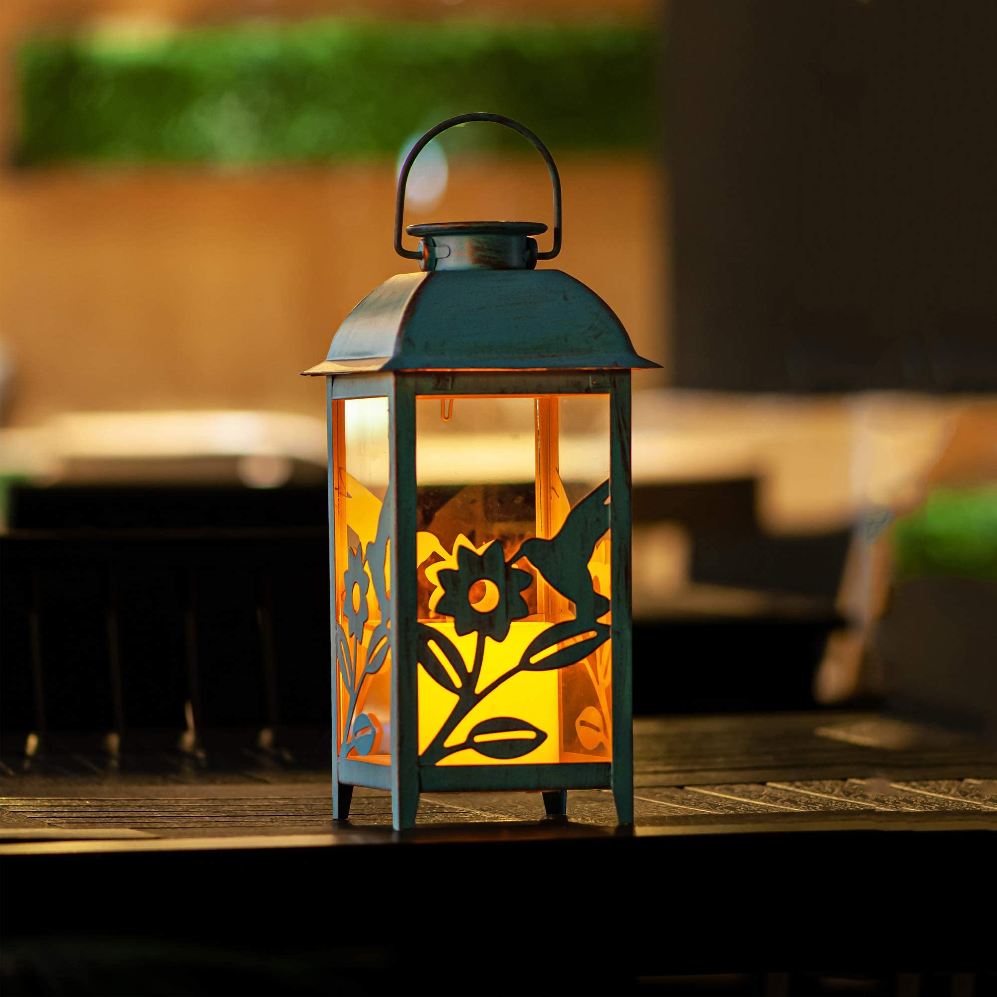 SteadyDoggie Outdoor Solar Hummingbird Lantern， Handcrafted Mission Style 5.5