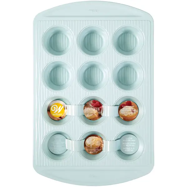 Wilton Texturra 12 Cup Muffin Pan