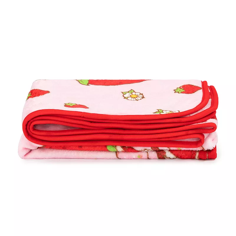 Strawberry Shortcake Strawberries Galore Throw and Pillow Buddy Set