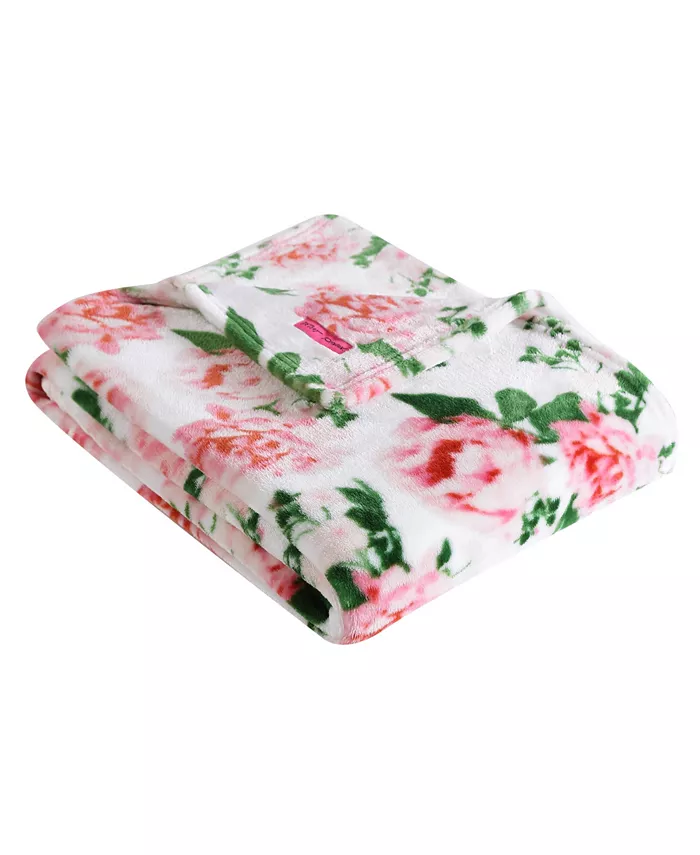 Betsey Johnson Blooming Roses Ultra Soft Plush Throw