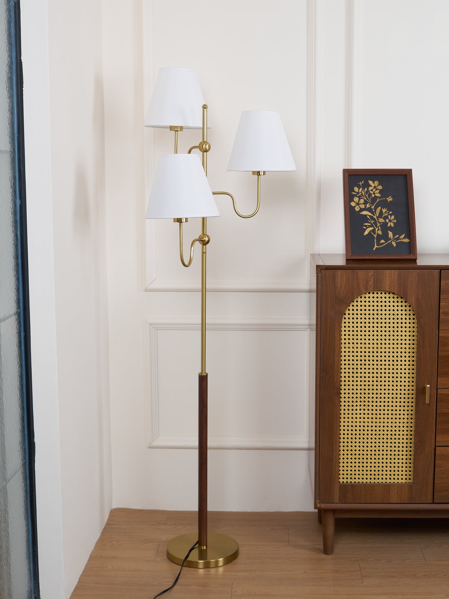 Serenade Floor Lamp