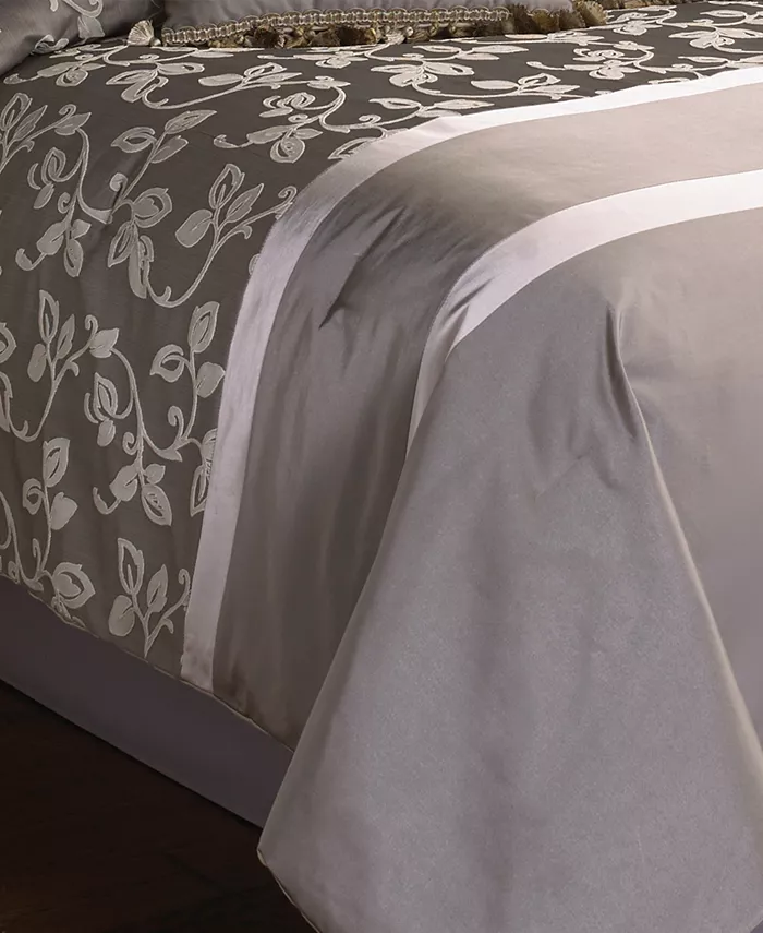 Riverbrook Home Heston 9 Pc Comforter Set Queen Plat