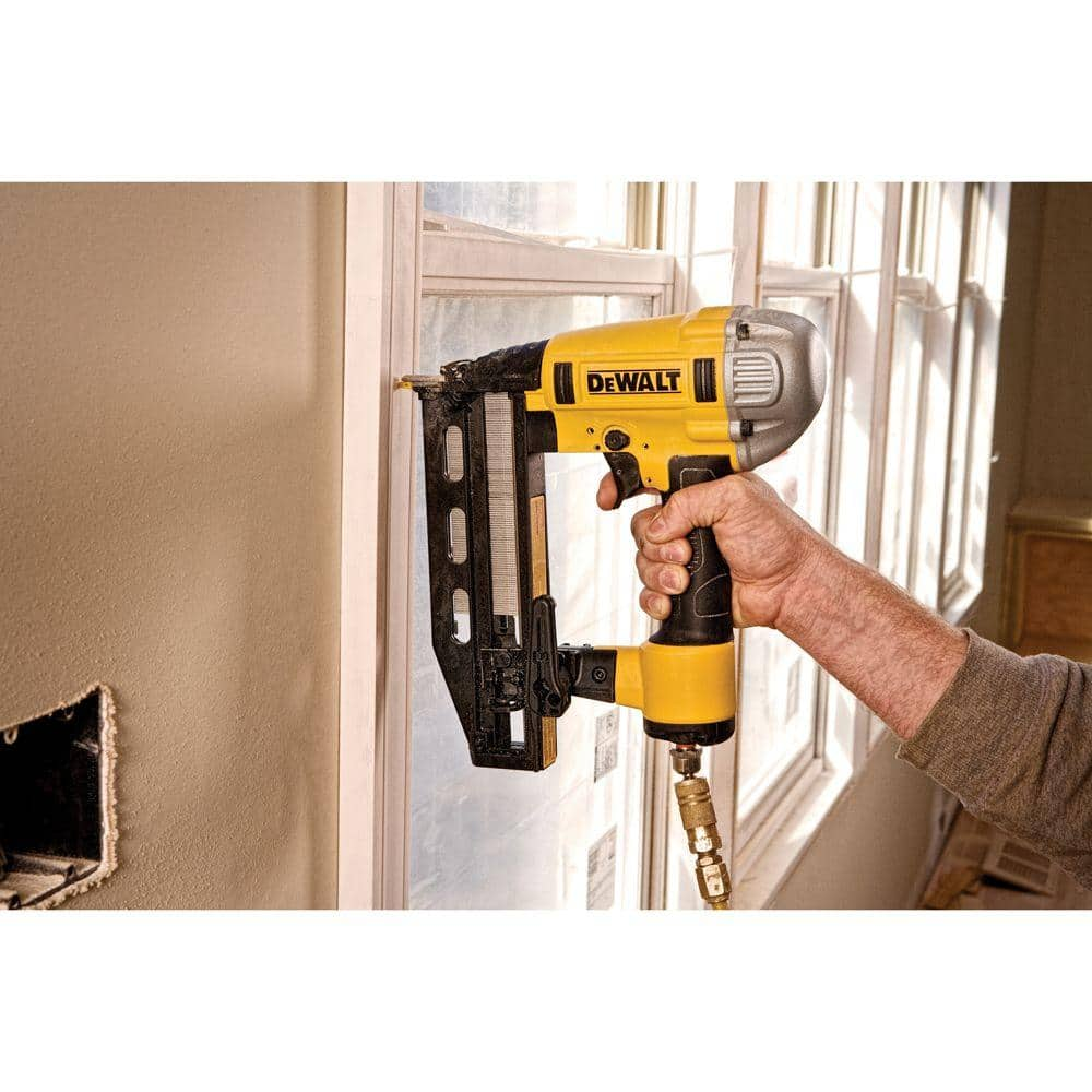 DEWALT DWFP71917 Pneumatic 16-Gauge 2-1/2 in. Nailer