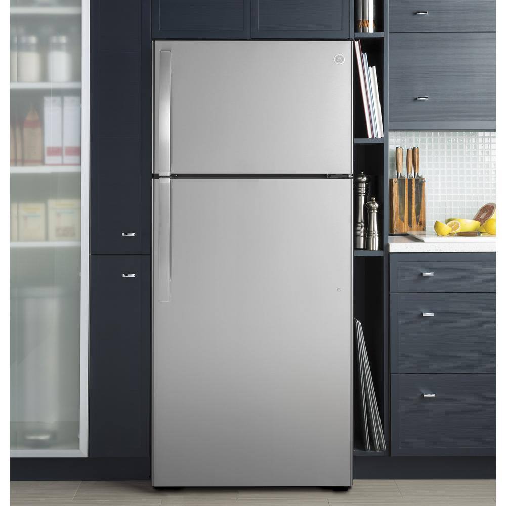 GE 16.6 cu. ft. Top Freezer Refrigerator in Stainless Steel GIE17GSNRSS