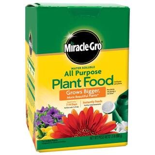 Miracle-Gro Garden Feeder and Water-Soluble All Purpose Plant Food Bundle VB02187