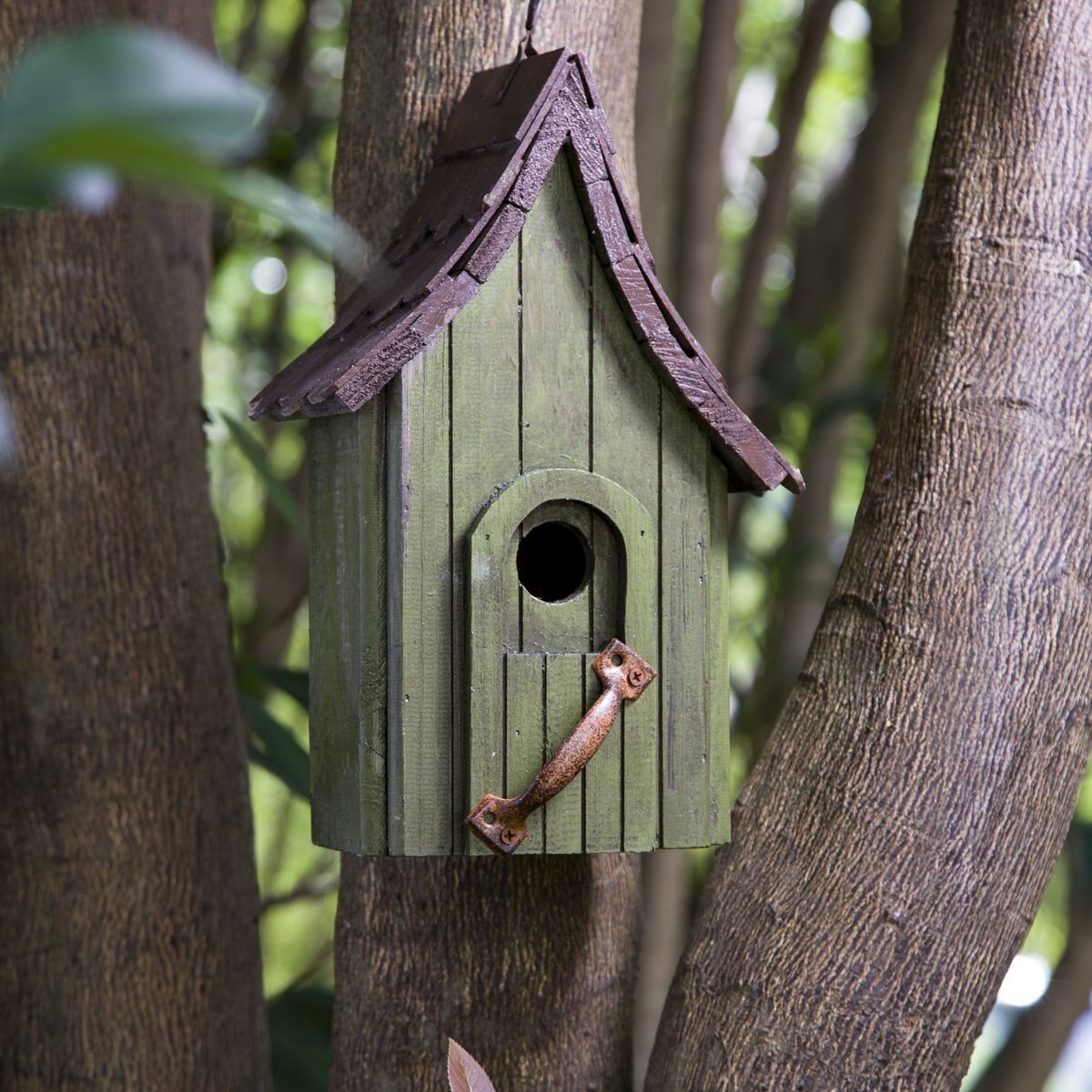 Glitzhome Distressed Wooden Bird House， 11.61-in