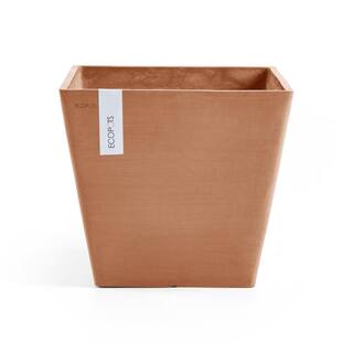 O ECOPOTS BY TPC Rotterdam 10 in. Terracota Premium Sustainable Planter ( with Reservoir) ROTWR.25.TR