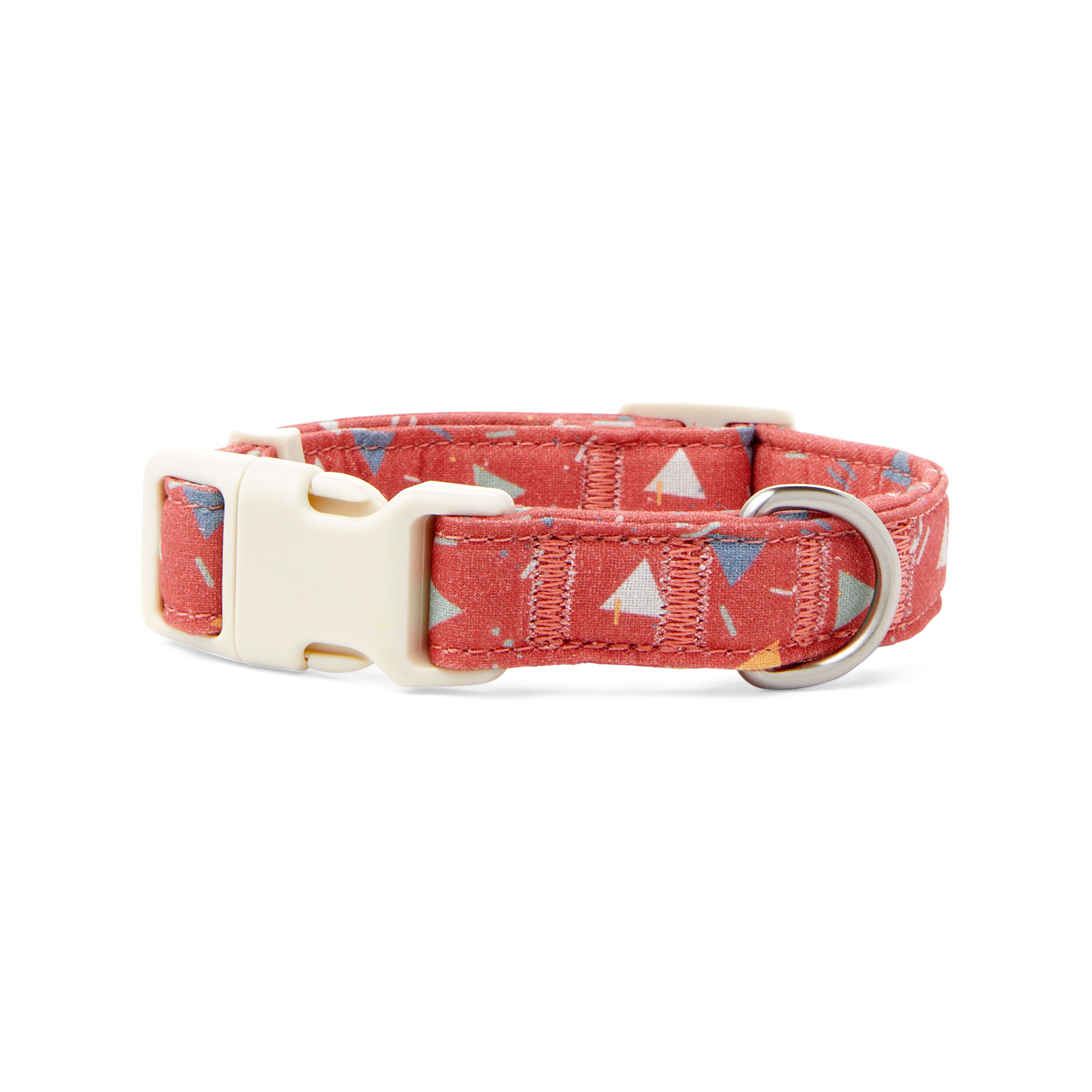 YOULY The Wanderer Red  Multicolor Triangle-Print Dog Collar， Small