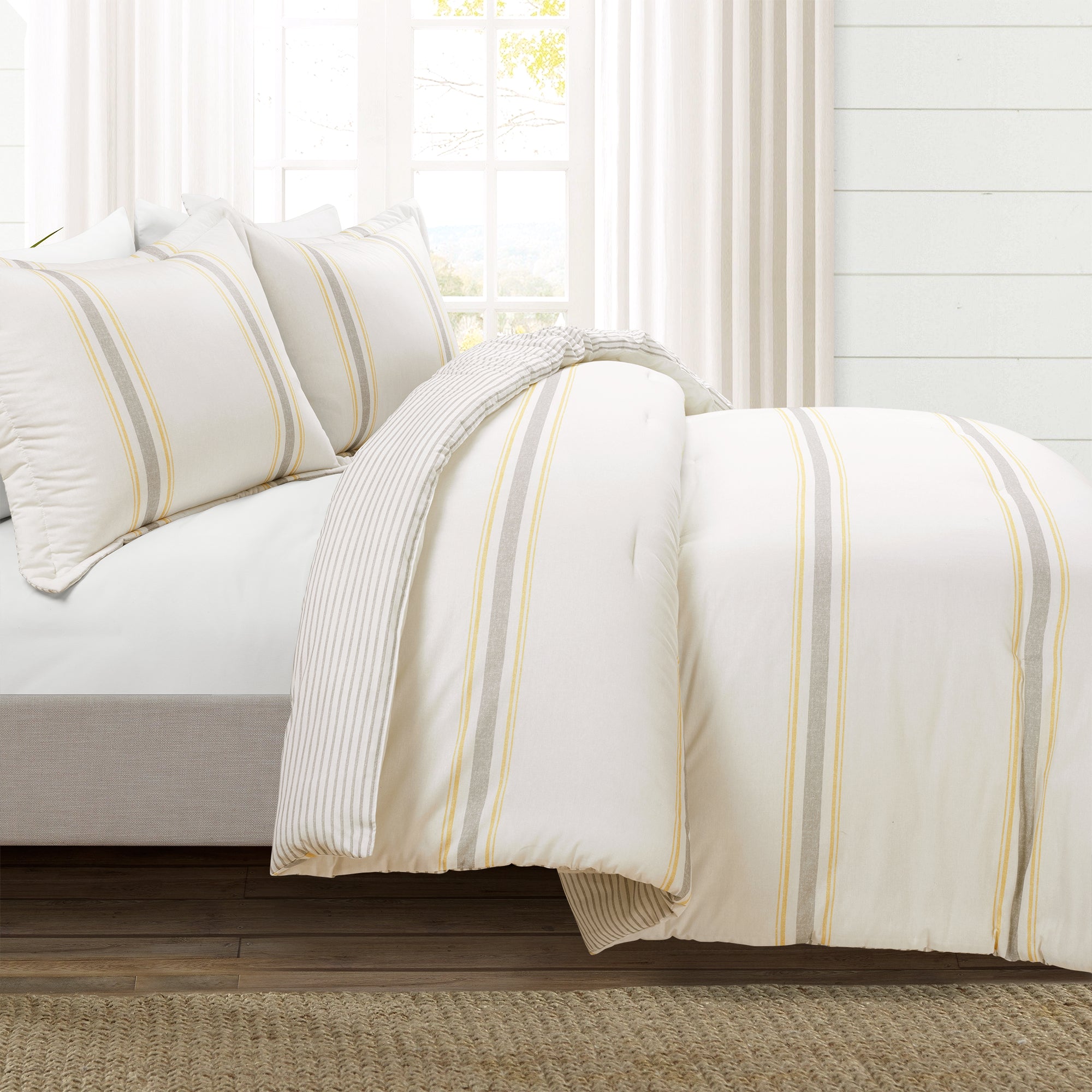 Farmhouse Stripe Cotton Reversible Comforter Set