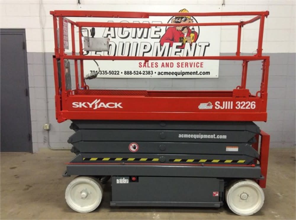 2013 SKYJACK SJ3226 26and#8242; ; Used ;