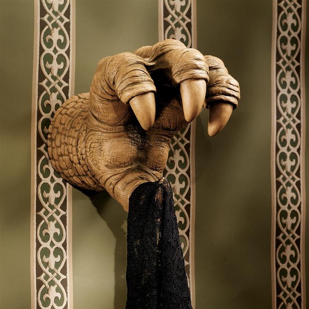 Design Toscano Talons Of The Dunheviel Dragon Wall Sculptures