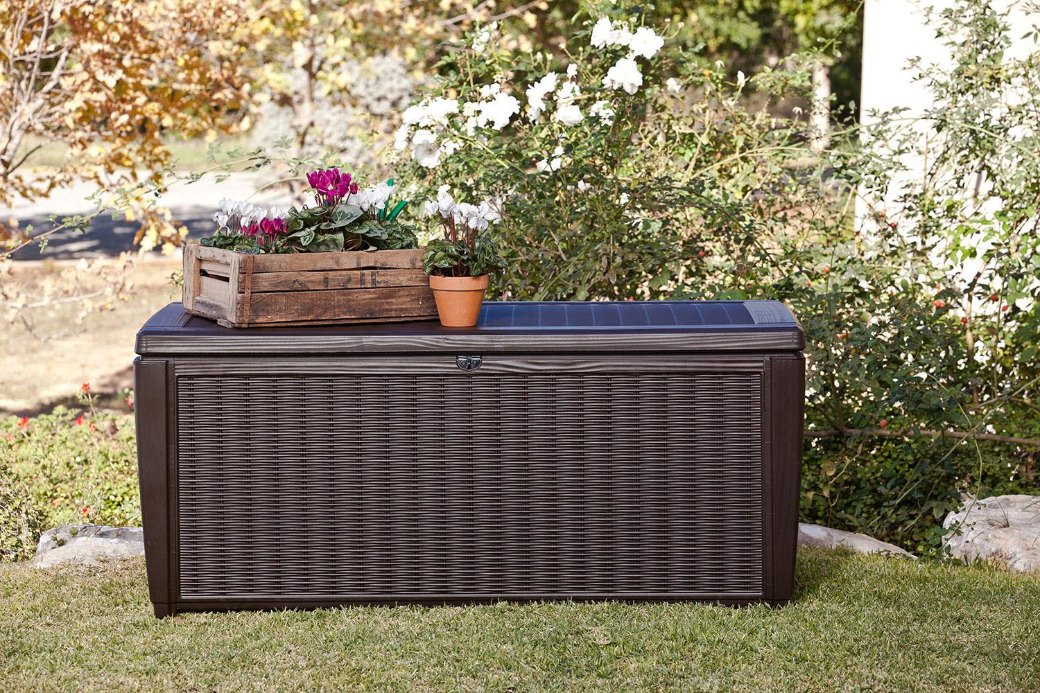 Keter Sumatra Rattan Style 135 Gallon Plastic and Resin Deck Box， Brown