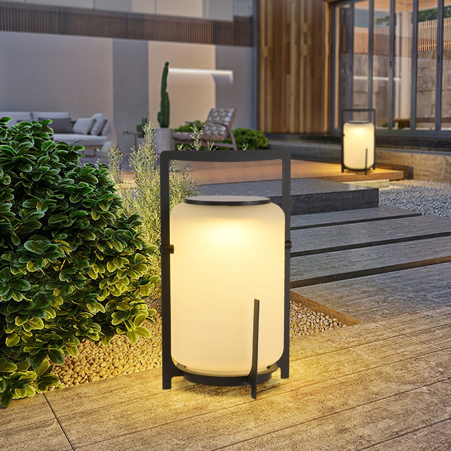 Twilight Lantern Solar Outdoor Table Lamp