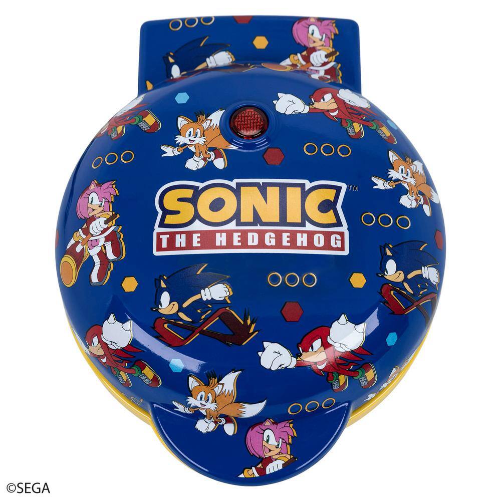 Uncanny Brands Sega Sonic the Hedgehog Blue American Mini Waffle Maker WM3-SEG-SN1