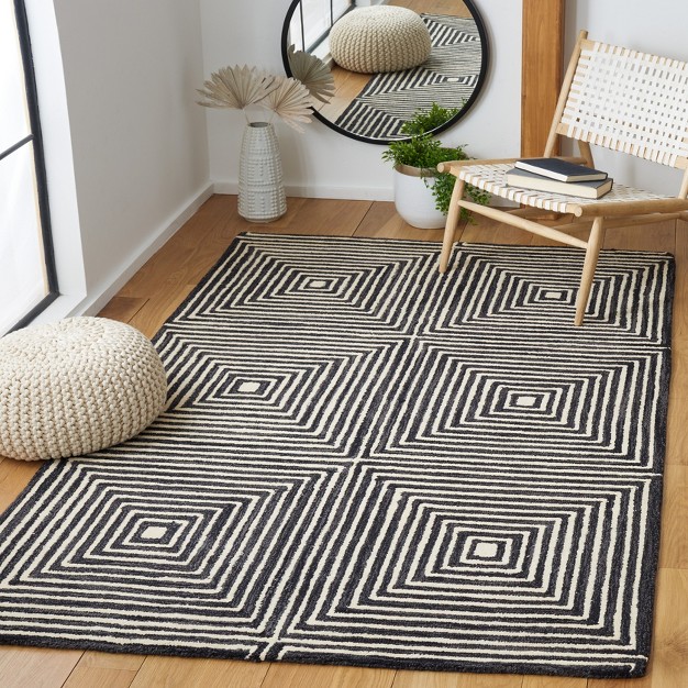 Metro Met454 Hand Tufted Area Rug Safavieh