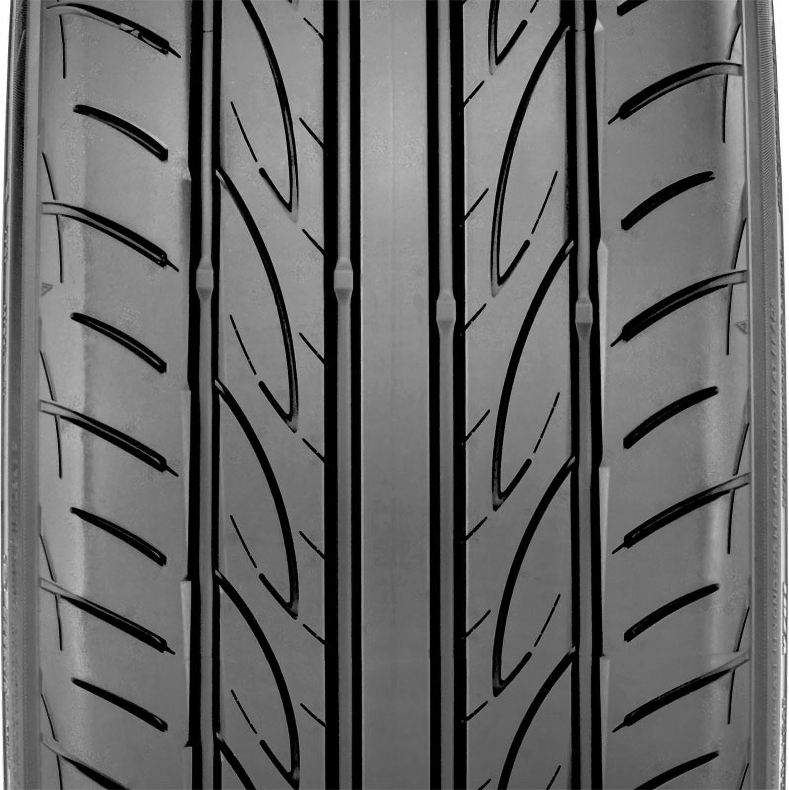 Yokohama Advan Fleva V701 185/55R15 82V Performance Tire